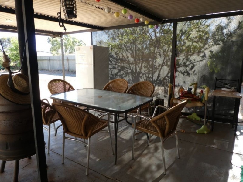 130 Davis Street, Victory Heights WA 6432