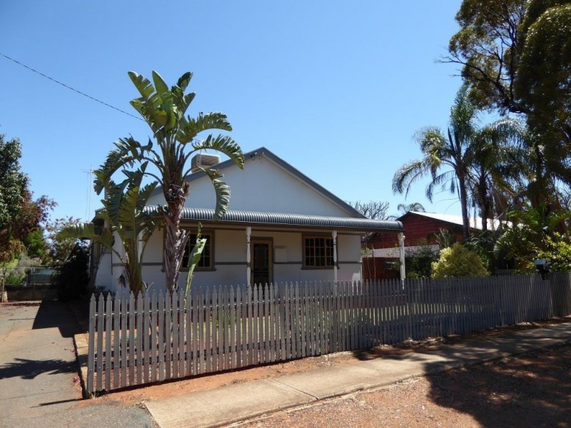 90 Killarney Street Lamington, Kalgoorlie WA 6430