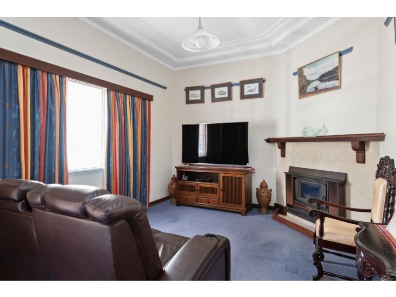 85 Ward Street, Lamington WA 6430