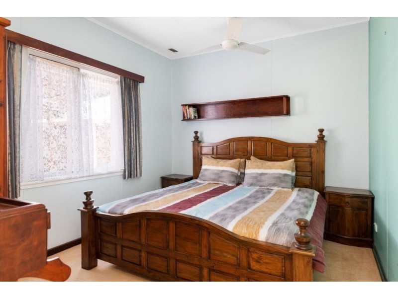 85 Ward Street, Lamington WA 6430