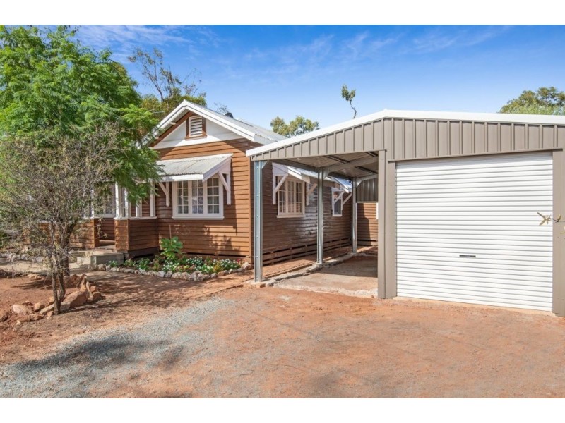 85 Ward Street, Lamington WA 6430