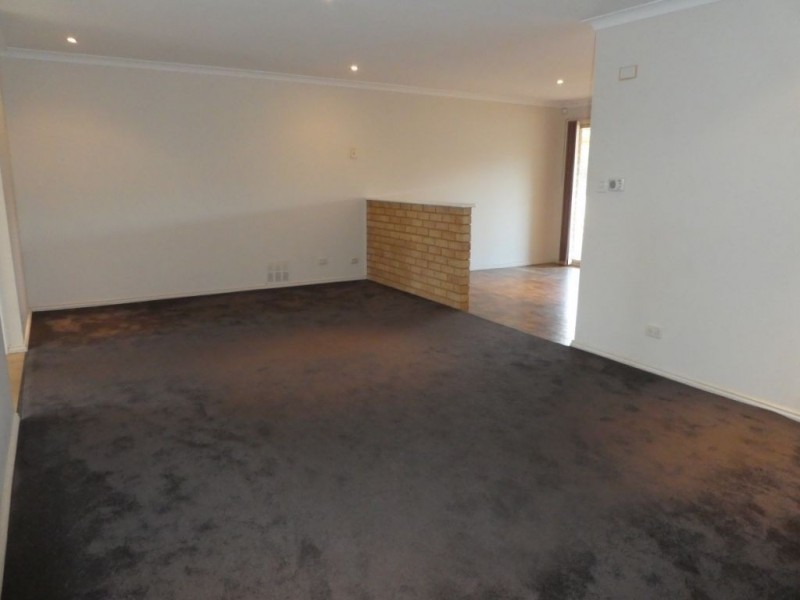 35 Bracklemann Drive, Boulder WA 6432