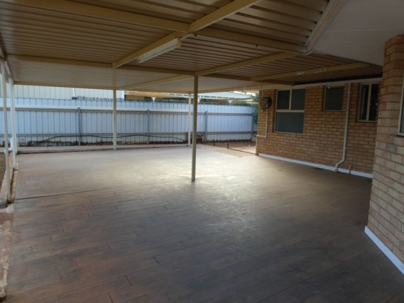 35 Bracklemann Drive, Boulder WA 6432