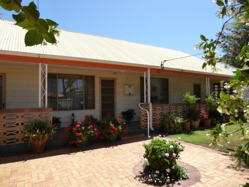 25 Richardson Street, Boulder WA 6432