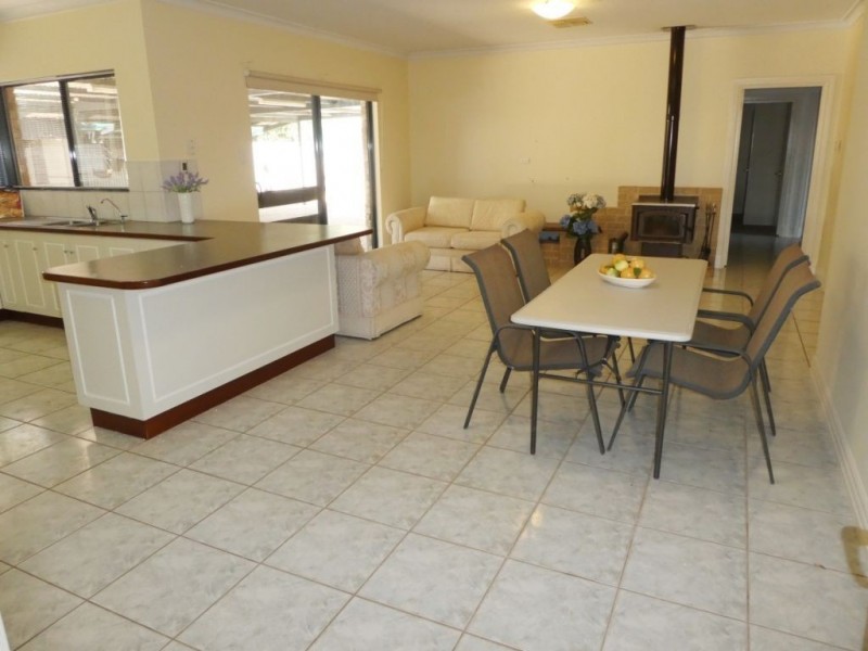 24 Galbraith St Somerville, Kalgoorlie WA 6430