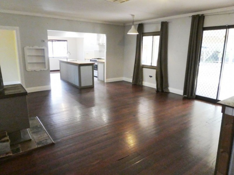 117 Hopkins Street, Boulder WA 6432