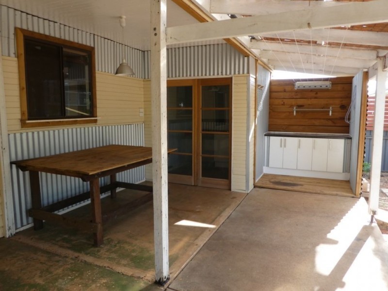 117 Hopkins Street, Boulder WA 6432