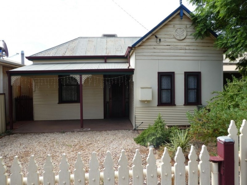 143 Piesse Street, Boulder WA 6432