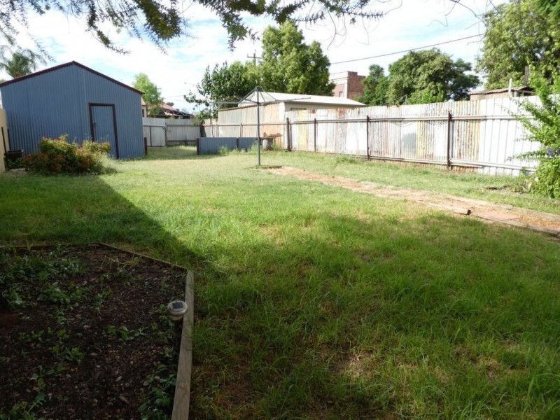 143 Piesse Street, Boulder WA 6432