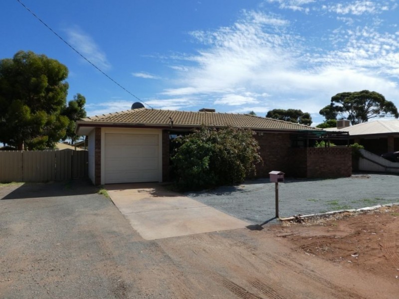 10 Lindsay Street, Kalgoorlie WA 6430
