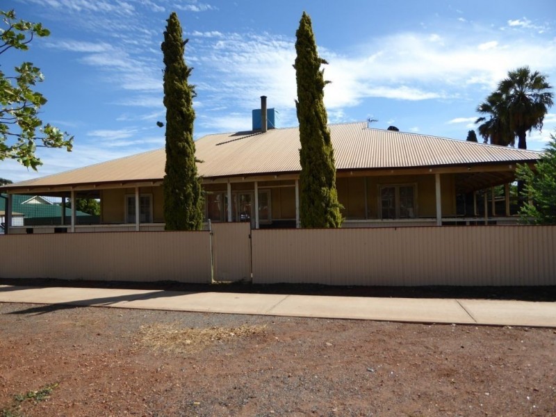 122 Burt Street, Boulder WA 6432