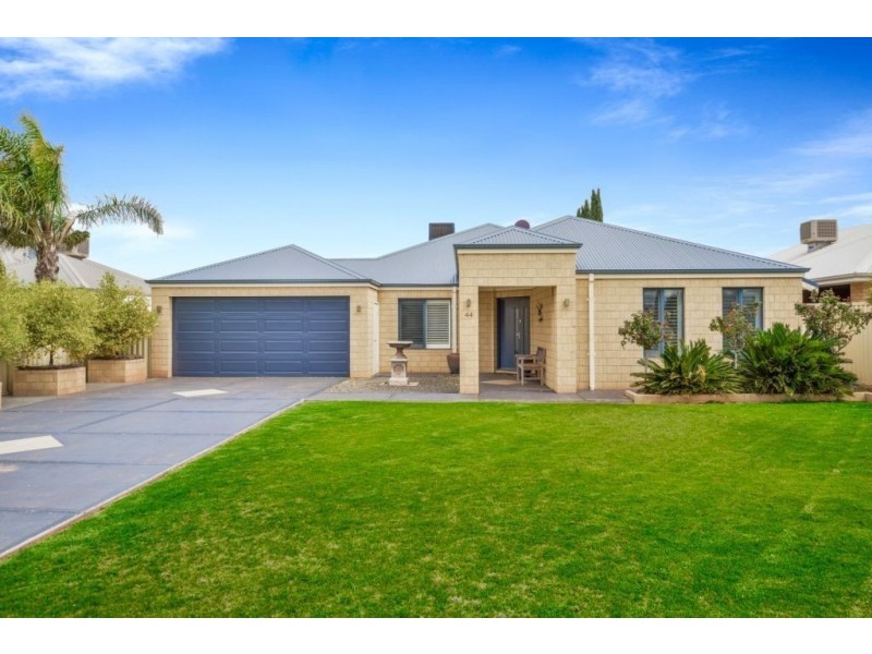 44 Wingate Street, Somerville WA 6430