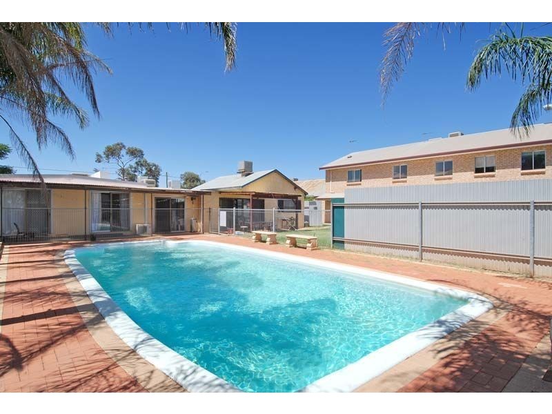 164-166 Hay Street, Kalgoorlie WA 6430