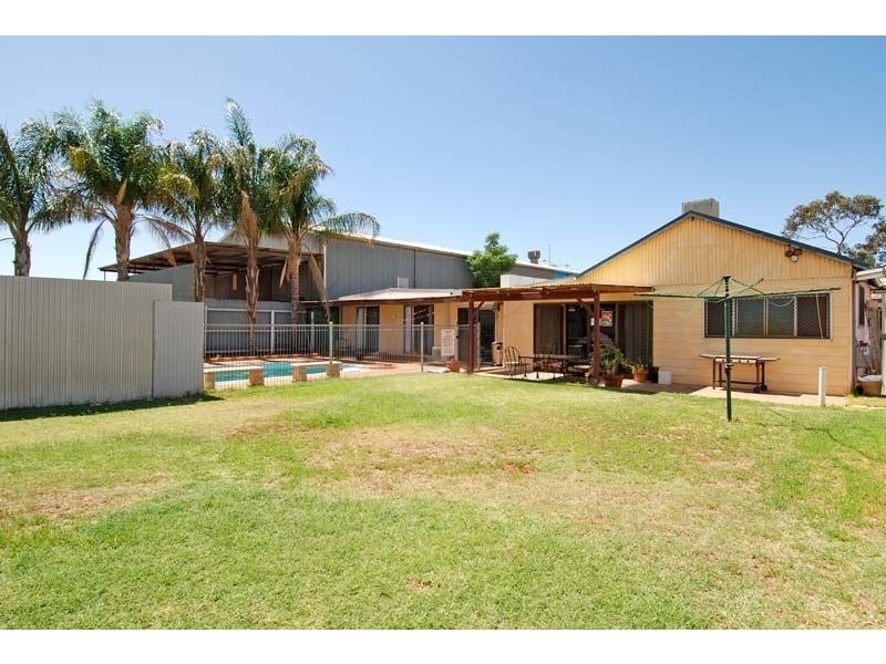 164-166 Hay Street, Kalgoorlie WA 6430