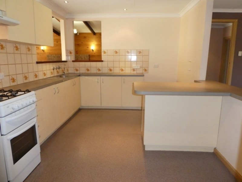 96 Campbell Street, Lamington WA 6430