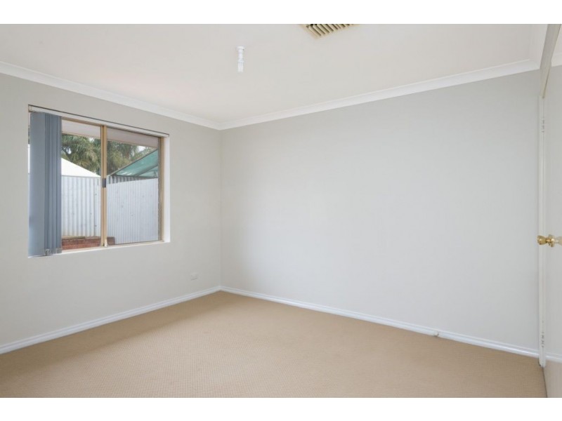2/16 Varden Street, Lamington WA 6430