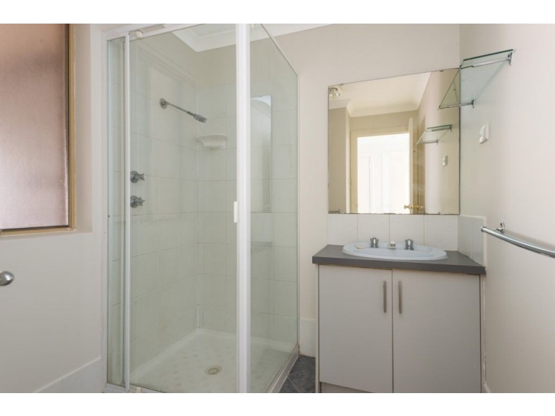 2/16 Varden Street, Lamington WA 6430