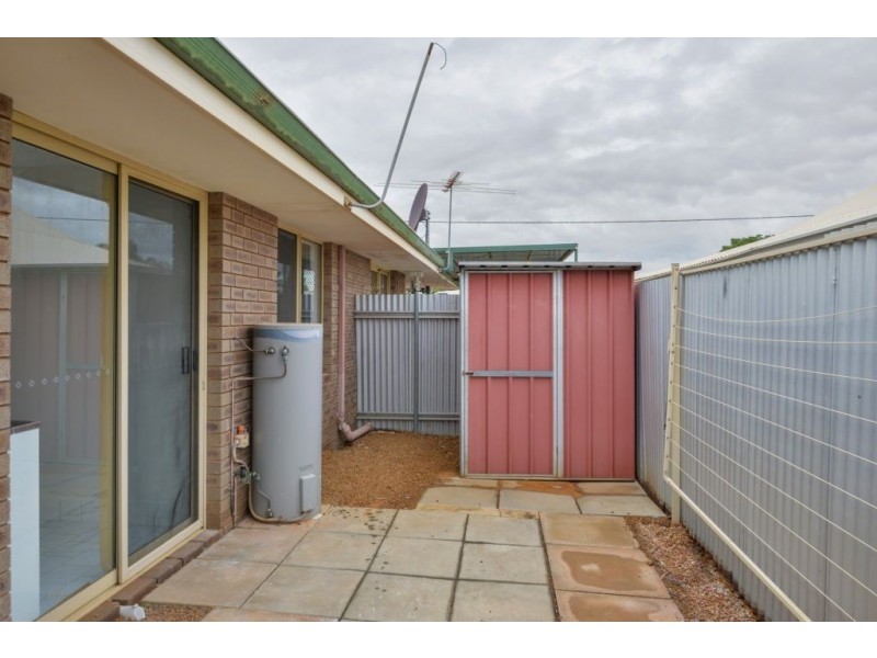 2/16 Varden Street, Lamington WA 6430