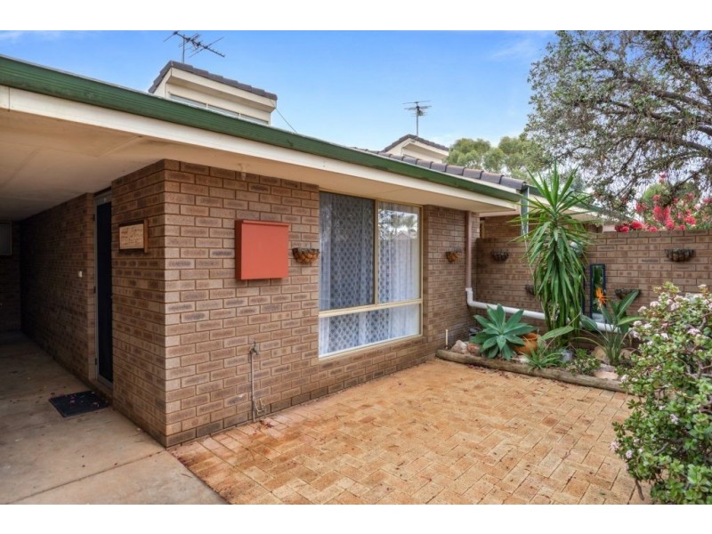 2/16 Varden Street, Lamington WA 6430