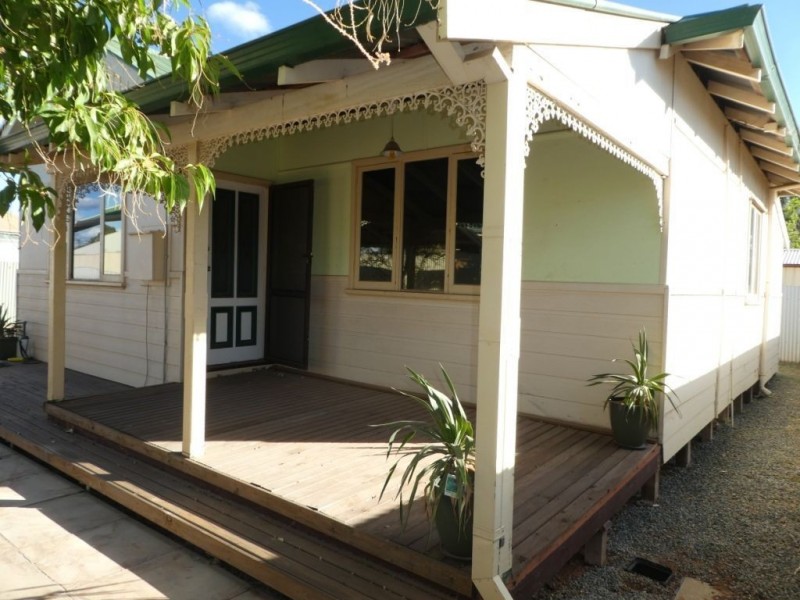 9A North Terrace, Boulder WA 6432