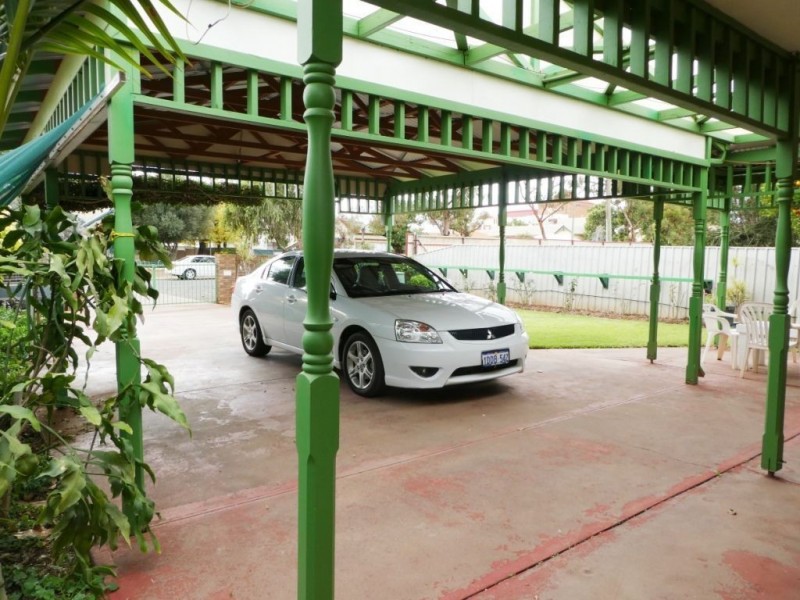 130 Piesse Street, Boulder WA 6432