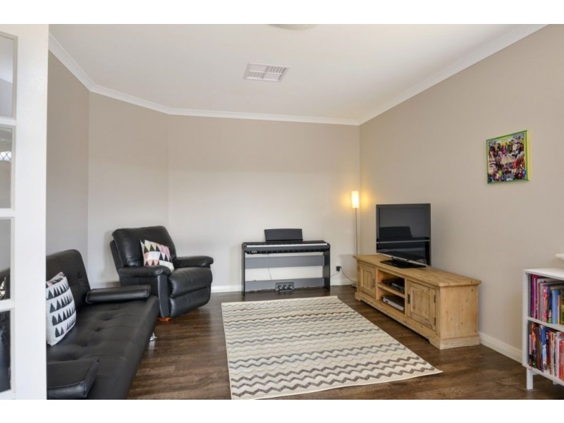 23 Riverina Way, Hannans WA 6430