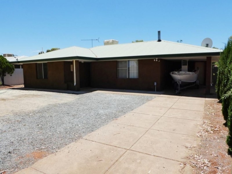19 Moss Street, South Kalgoorlie WA 6430