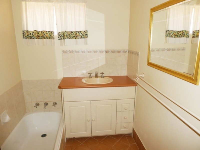 19 Moss Street, South Kalgoorlie WA 6430