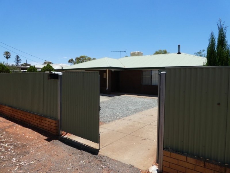 19 Moss Street, South Kalgoorlie WA 6430