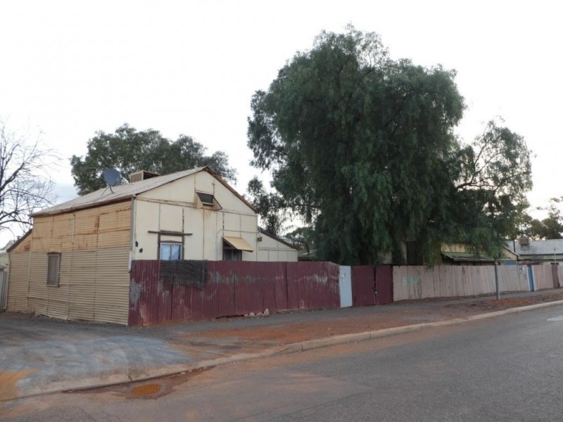 1 Brookman Street, Kalgoorlie WA 6430