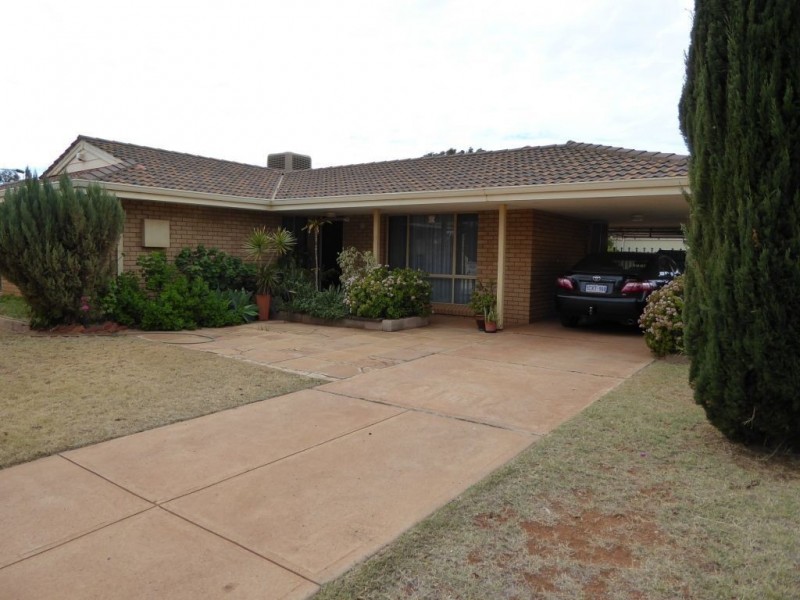 3 Kenneally Place, Boulder WA 6432