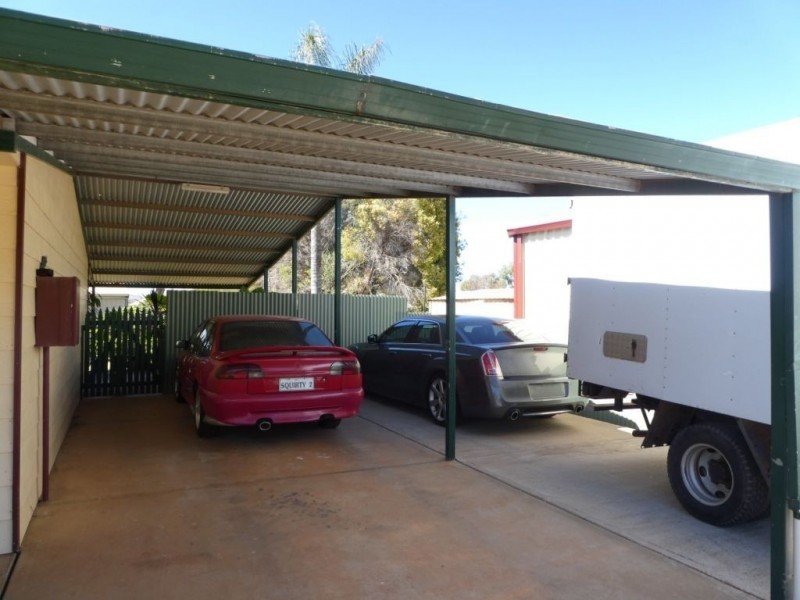 13 Cavalier Crescent, Boulder WA 6432