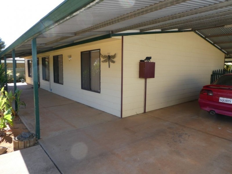 13 Cavalier Crescent, Boulder WA 6432