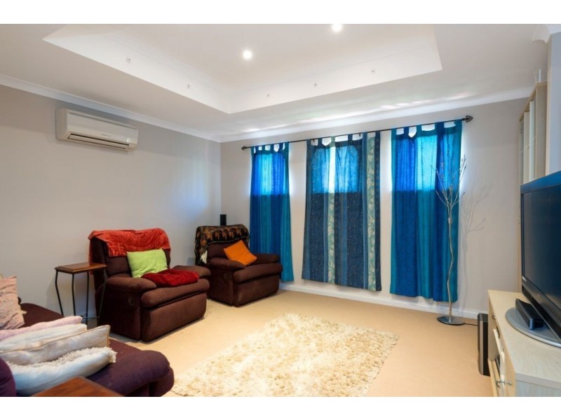 15 Nganka Way, Hannans WA 6430