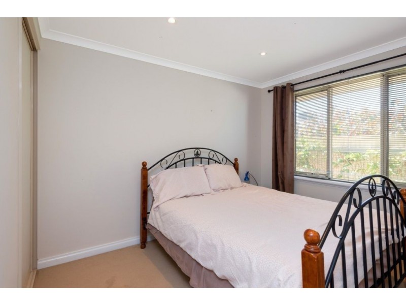 15 Nganka Way, Hannans WA 6430