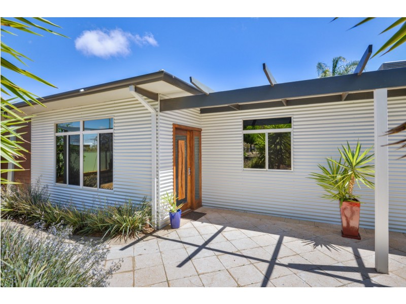 58 Killarney Street, Hannans WA 6430