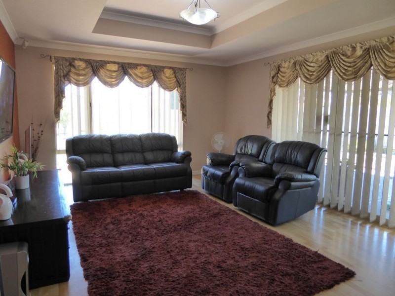 27 Mosconi Circle, Somerville WA 6430