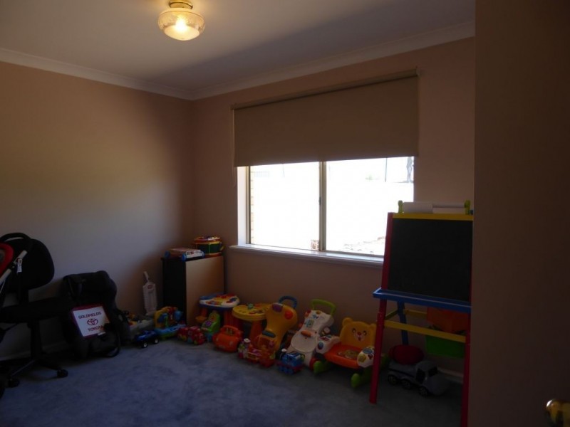 27 Mosconi Circle, Somerville WA 6430