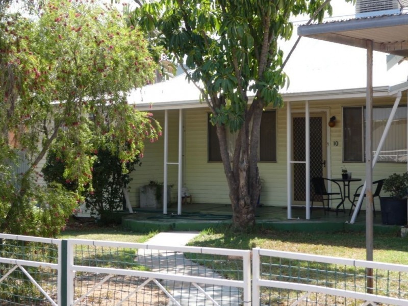 10 Carrington St, South Kalgoorlie WA 6430