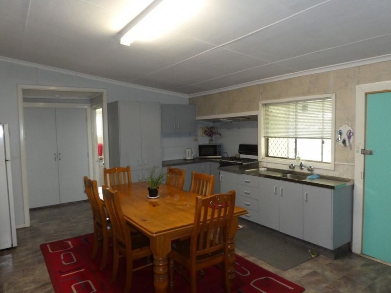 10 Carrington St, South Kalgoorlie WA 6430