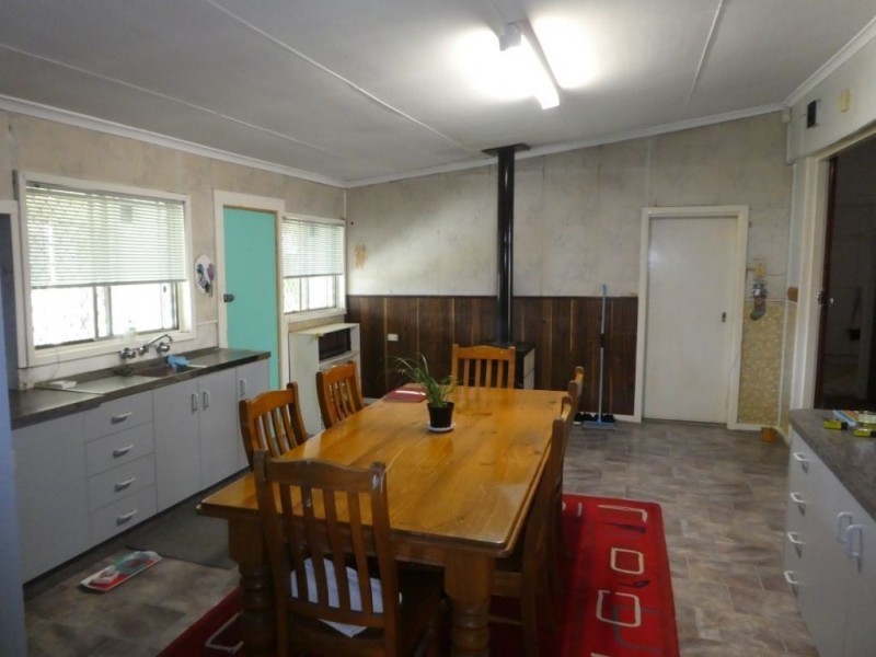 10 Carrington St, South Kalgoorlie WA 6430