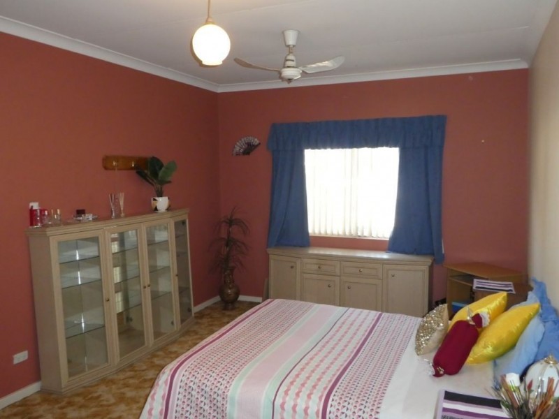 10 Carrington St, South Kalgoorlie WA 6430