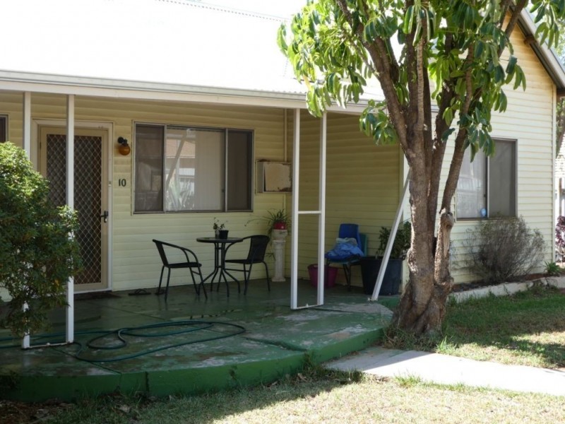10 Carrington St, South Kalgoorlie WA 6430