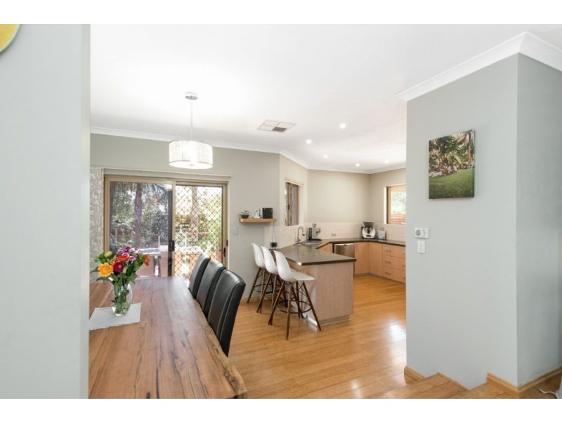 15 Jarvis Place, Hannans WA 6430