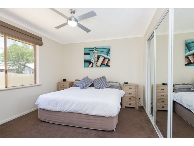 15 Jarvis Place, Hannans WA 6430