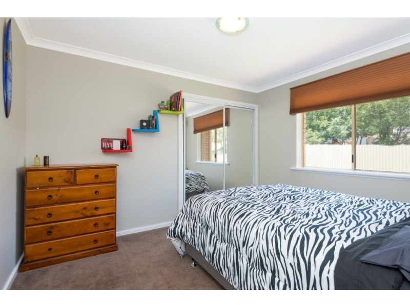 15 Jarvis Place, Hannans WA 6430