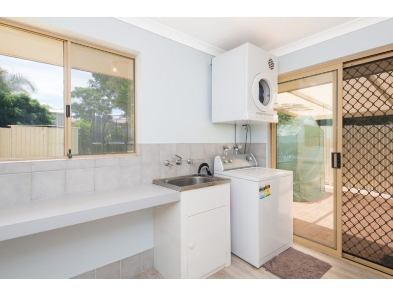 15 Jarvis Place, Hannans WA 6430