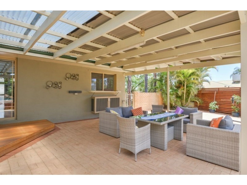 15 Jarvis Place, Hannans WA 6430