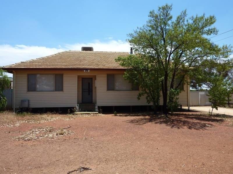 201 Wittenoom Street, Victory Heights WA 6432