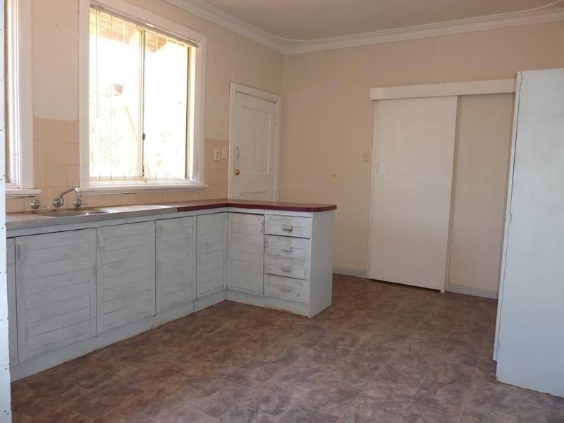 201 Wittenoom Street, Victory Heights WA 6432